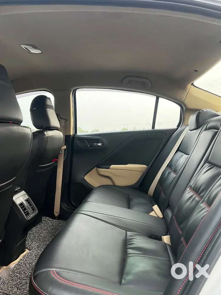 Honda City 2018 Sv 1.5 I-vtec Petrol + Cng  75,000 Km
