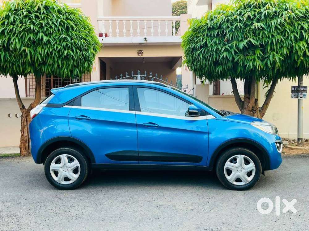 Tata Nexon, 2019, Petrol