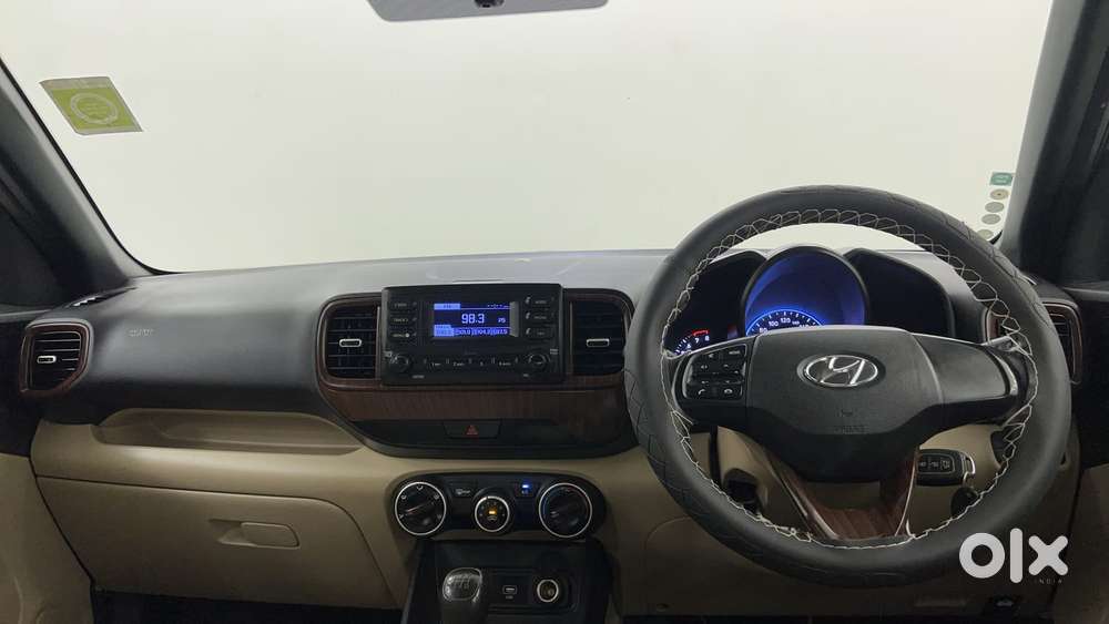 Hyundai Venue [2022-ongoing] 1.2 S, 2019, Petrol