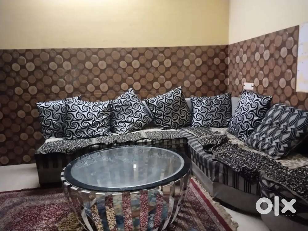 L SOFA SET WITH TEA TABLE GOOD CONDITION
