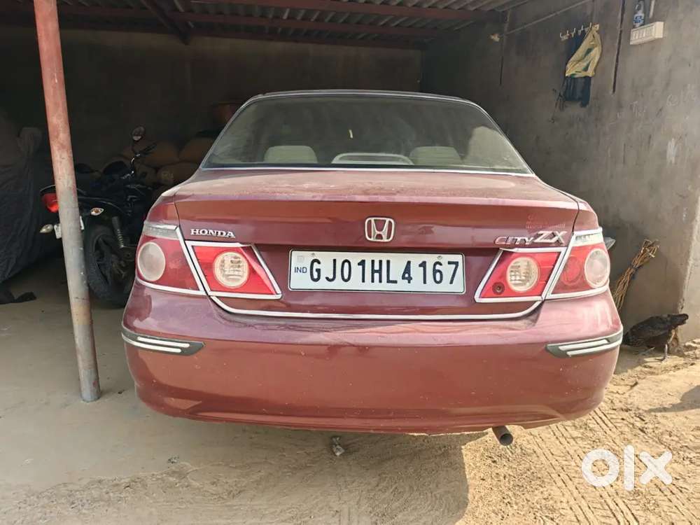 Honda City Zx 2006 Petrol Well Maintained