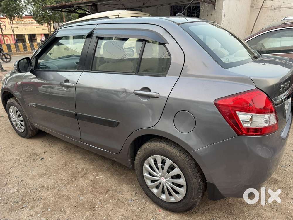 Maruti Suzuki Swift Dzire 1.2 Vxi Bsiv, 2015, Petrol