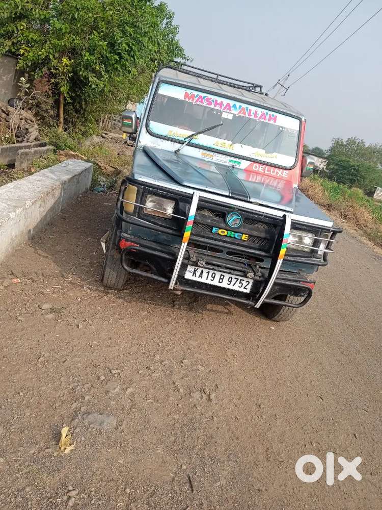 Force Motors Trax Cruiser 2008