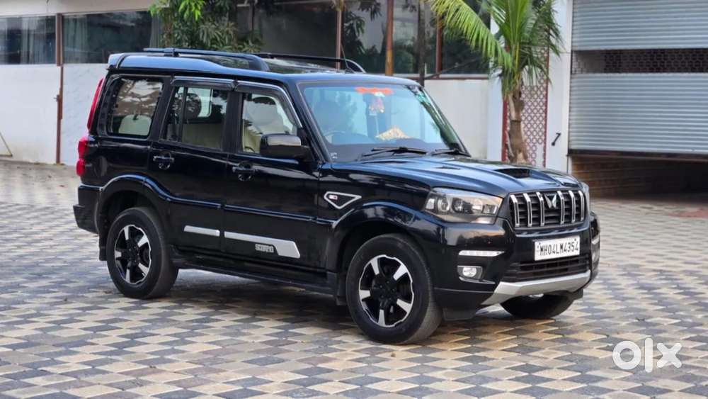 Mahindra Scorpio Classic, 2023, Diesel