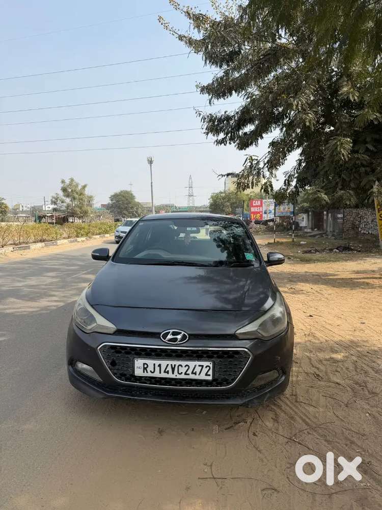I20 Asta Top Model  New Insurance
Recently Service