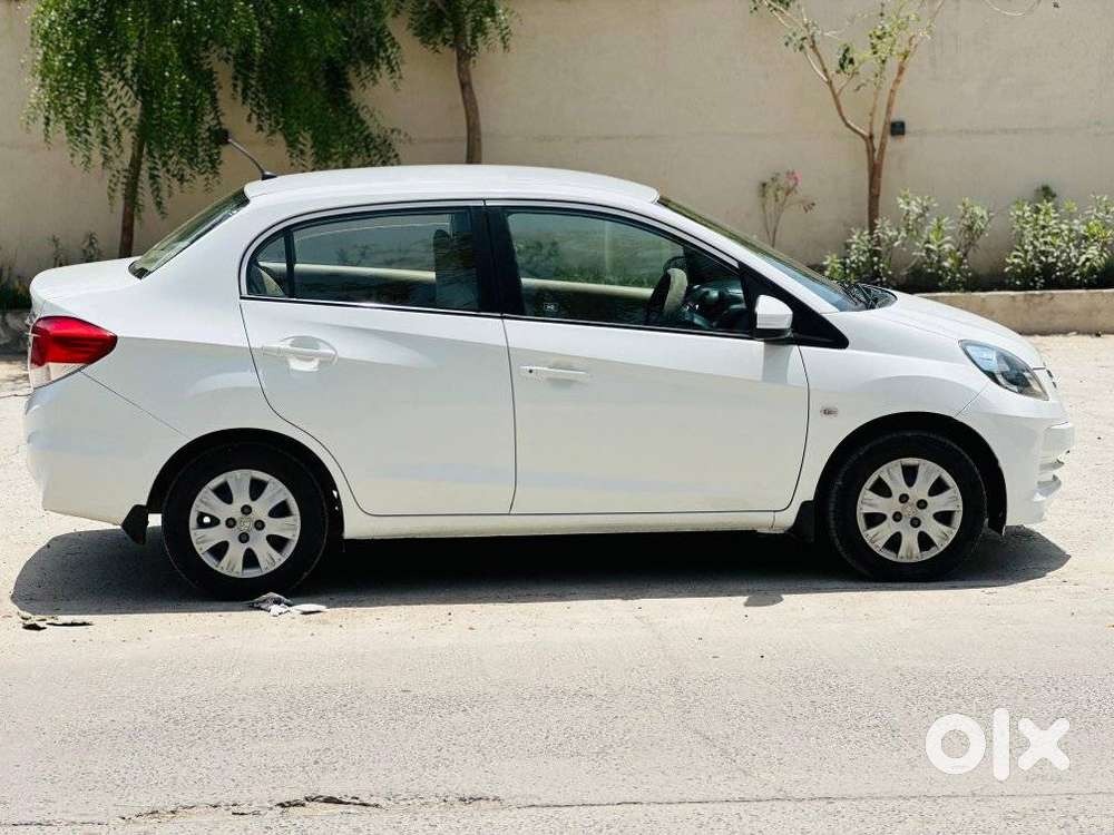 Honda Amaze 2013-2016 S At I-vtech, 2015, Petrol