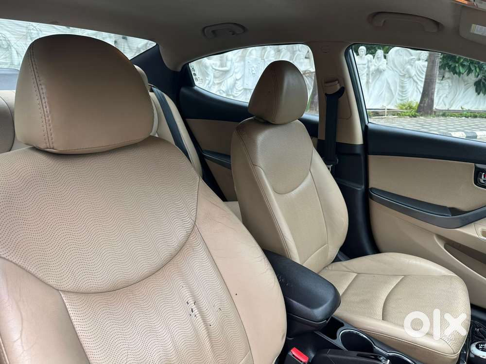 Hyundai Elantra 1.6 Sx, 2013, Petrol