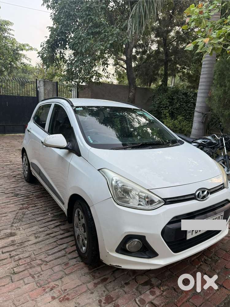 Hyundai I10 Sportz 2013