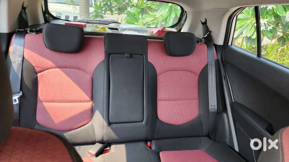 Hyundai Creta Petrol Dual Tone, With Loaded Genuine Accessories,