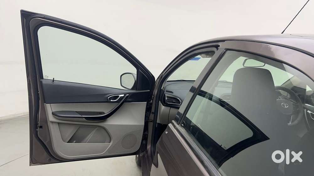 Tata Tiago 1.2 Revotron Xz Wo Alloy, 2018, Cng & Hybrids