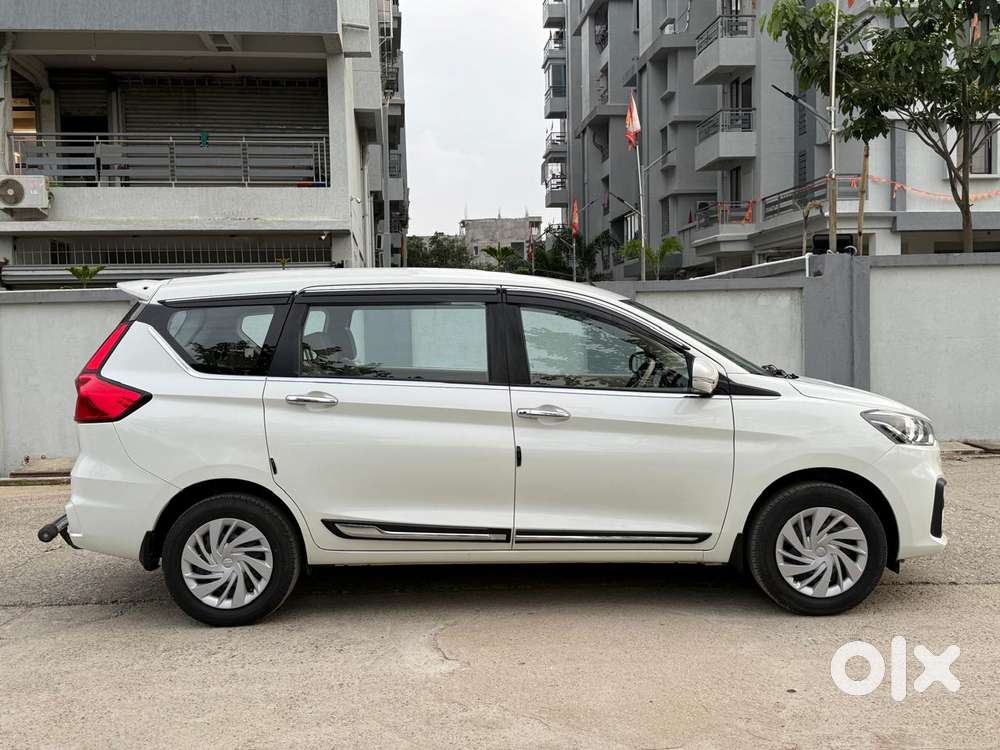 Maruti Suzuki Ertiga 1.5 Vxi, 2024, Petrol
