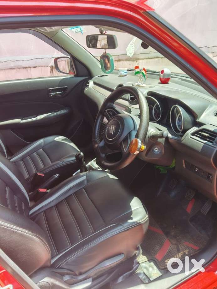 Maruti Suzuki Swift Vxi + Manual, 2022, Petrol