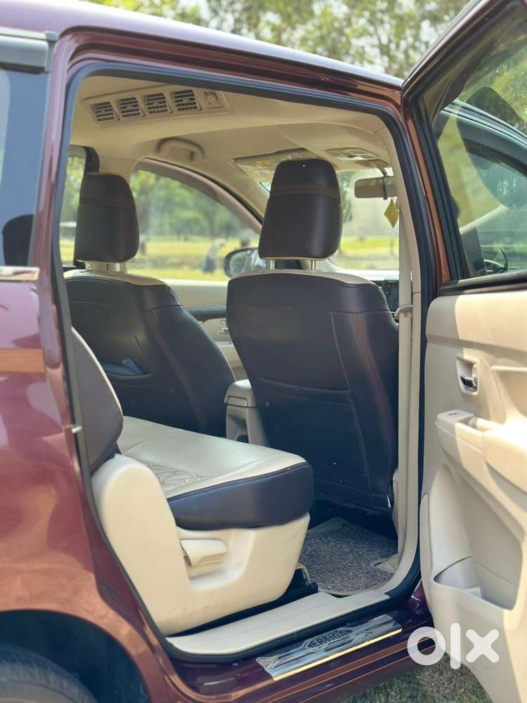 Maruti Suzuki Ertiga Zxi Plus At Shvs, 2022, Petrol