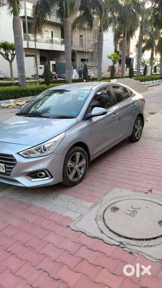 Hyundai Verna 1.5 S Vtvt, 2019, Petrol
