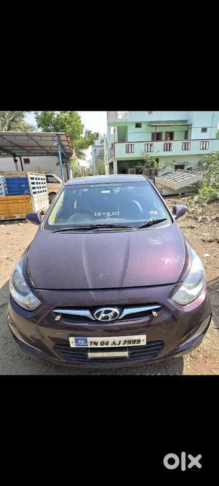 Hyundai Verna 2012