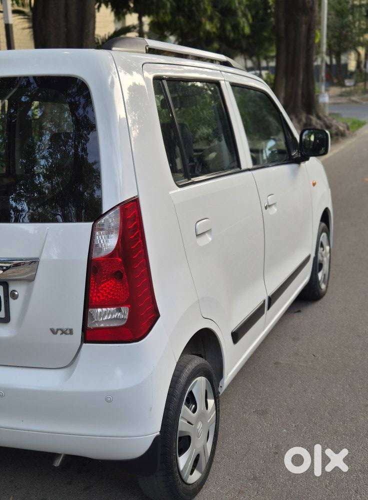 Maruti Suzuki Wagon R Vxi Optional, 2019, Petrol