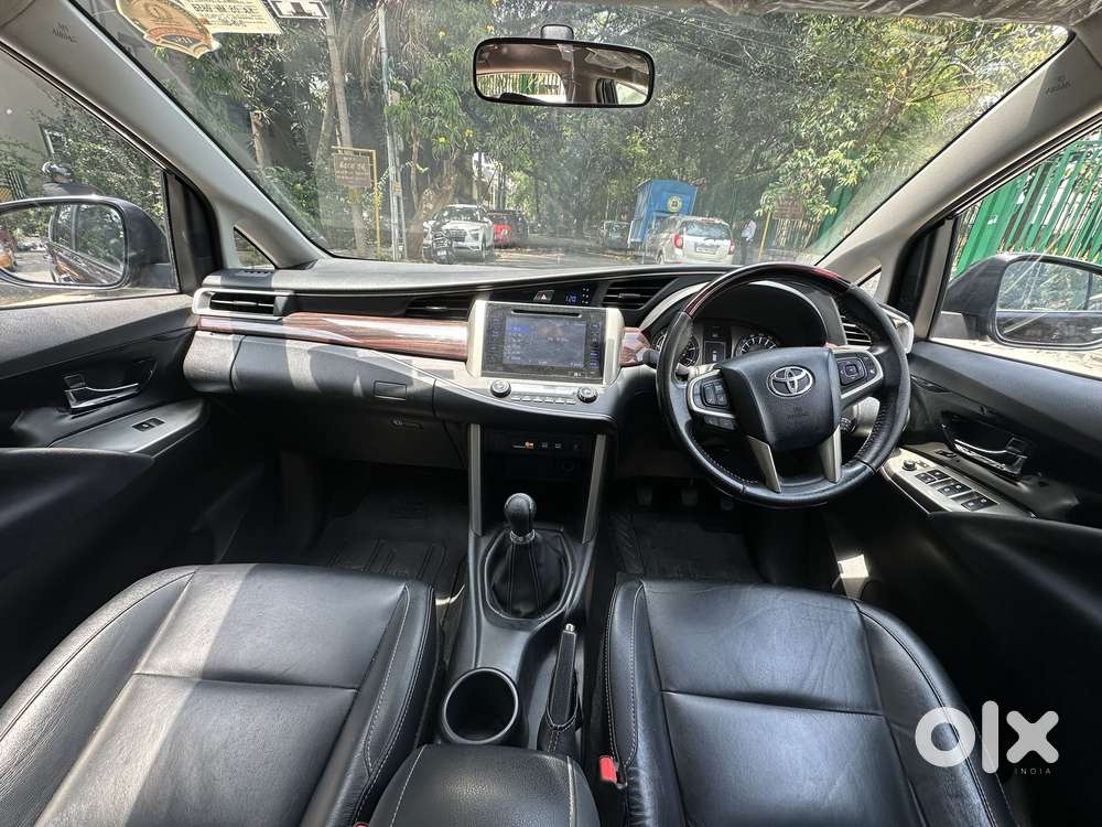 Toyota Innova Crysta 2.4 Zx Mt, 2017, Diesel