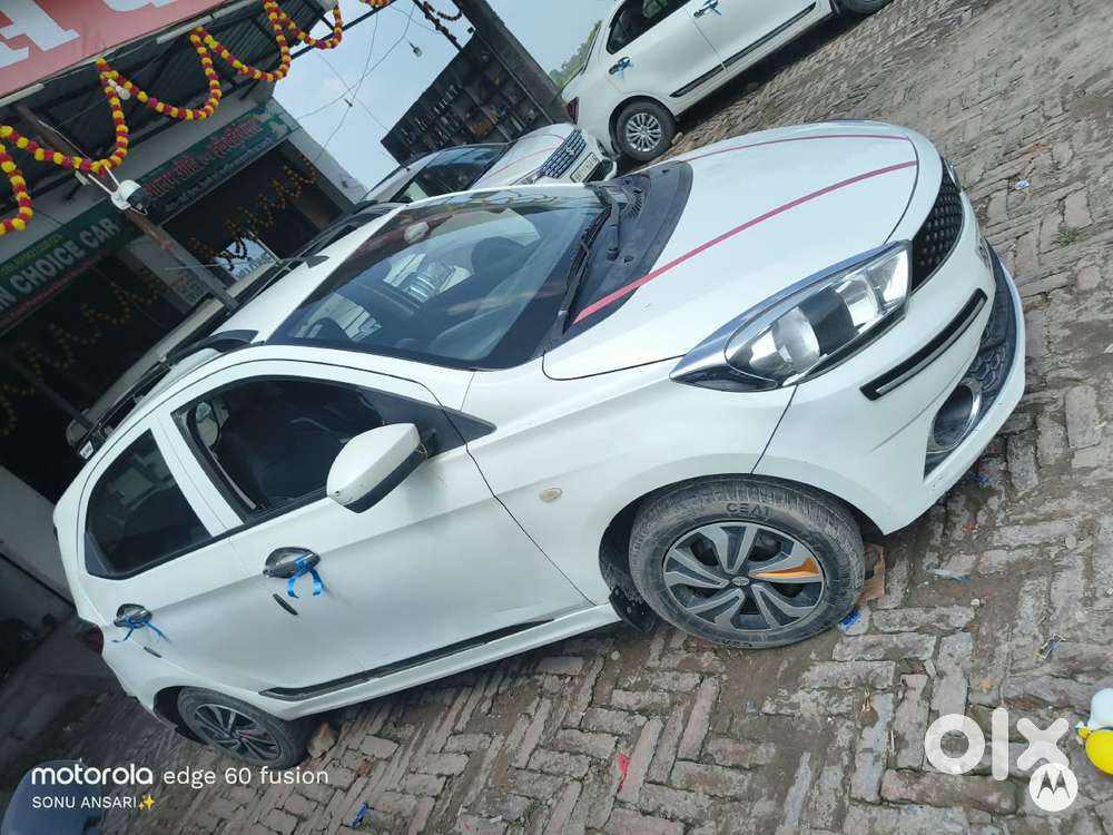 Tata Tiago, 2018, Petrol