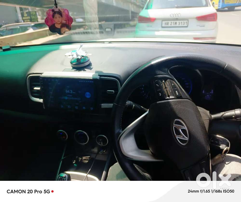 Hyundai Venue 2019 Petrol 35000 Km Driven