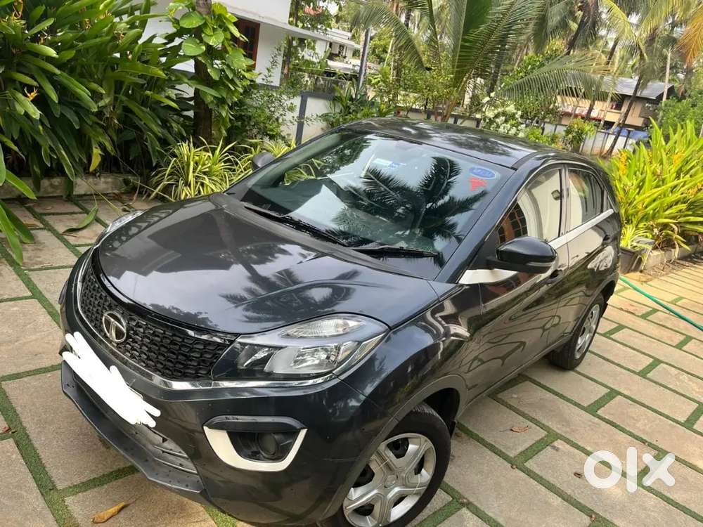 Tata Nexon 2018 Petrol 66000 Km Driven