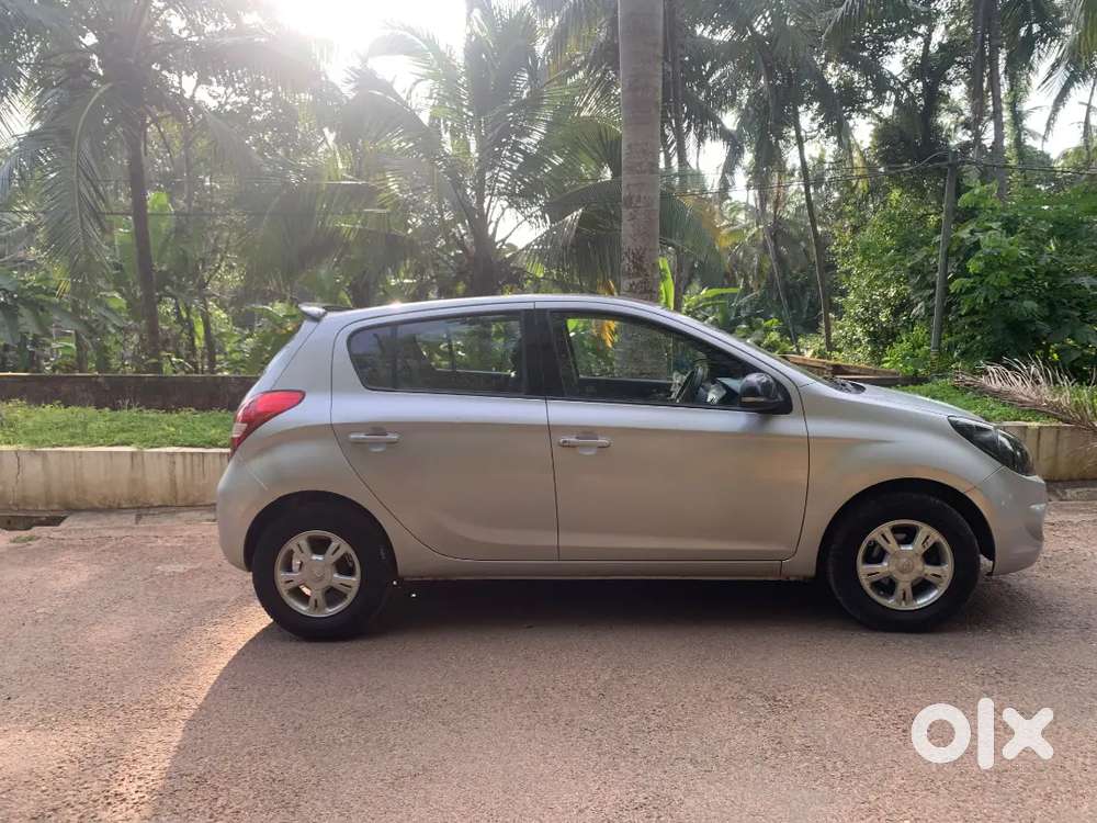 Hyundai I20 Sportz 2011 Petrol