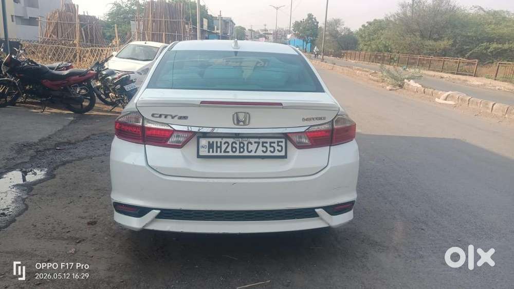Honda City 1.5 Zx Mt (i-dtec) Pearl White