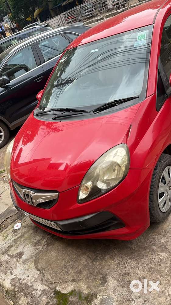 Honda Brio Petrol 2013