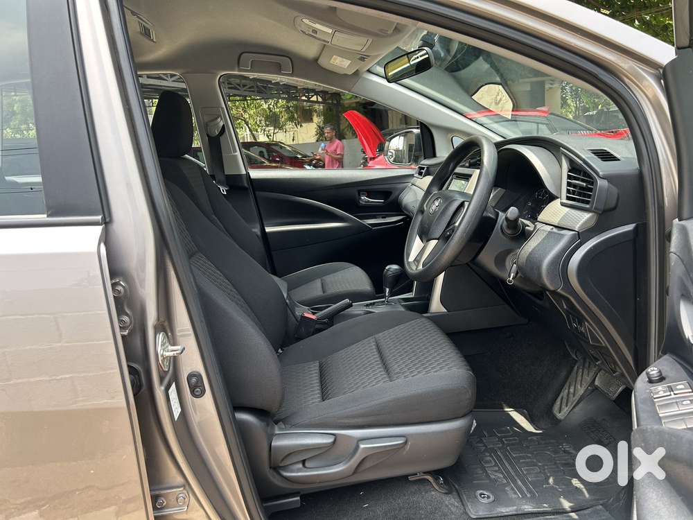 Toyota Innova Crysta 2.8 Gx At 8s, 2018, Diesel