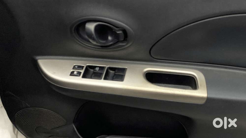Nissan Micra Active Xv, 2019, Petrol
