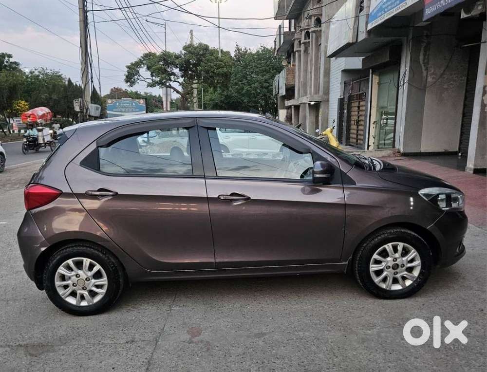 Tata Tiago Xza Plus, 2017, Petrol