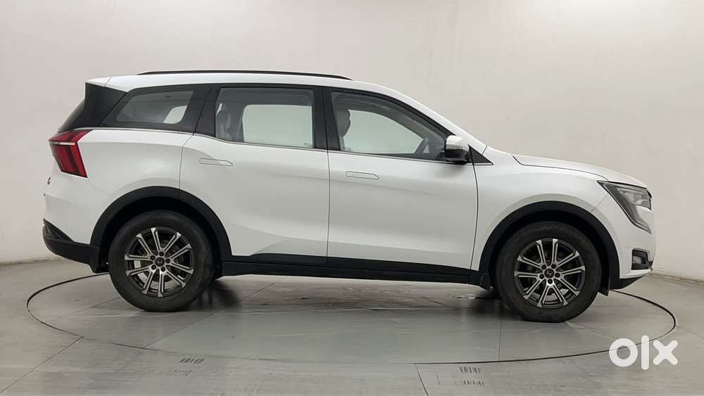 Mahindra Xuv700 2.2 Ax 7 Diesel At Str, 2023, Diesel