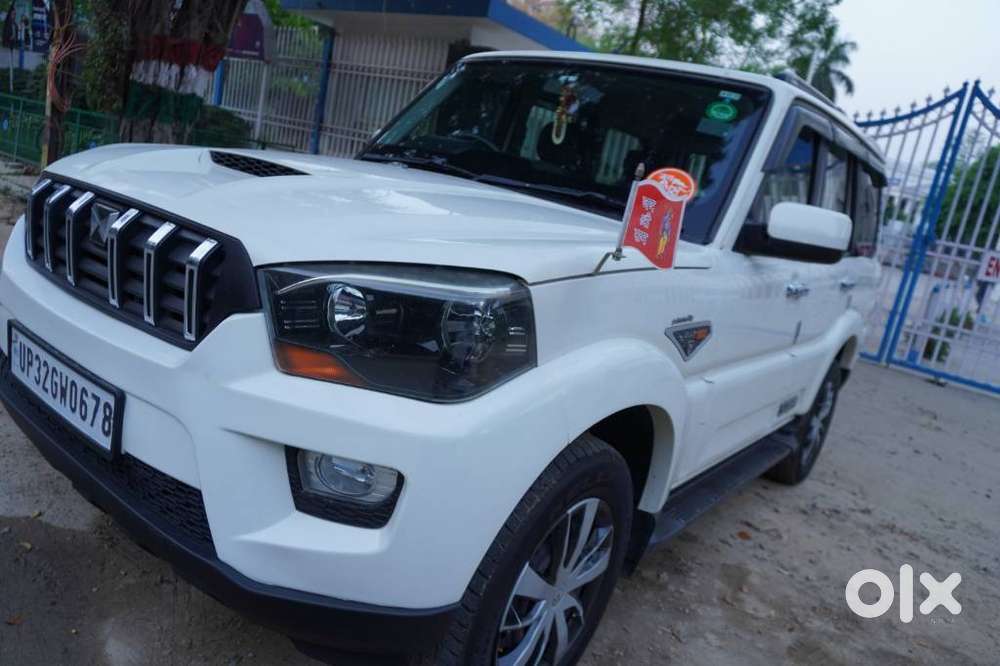 Mahindra Scorpio S6, 2016, Diesel