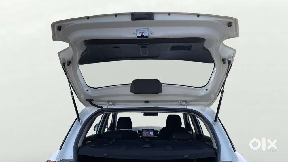 Hyundai Venue 1.0 Sx Turbo Imt, 2022, Petrol