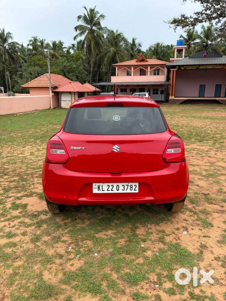 Maruti Suzuki Swift 1.2 Vxi (o), 2022, Petrol
