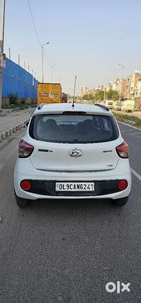 Hyundai Grand I10 2017 Petrol 43000 Km Driven