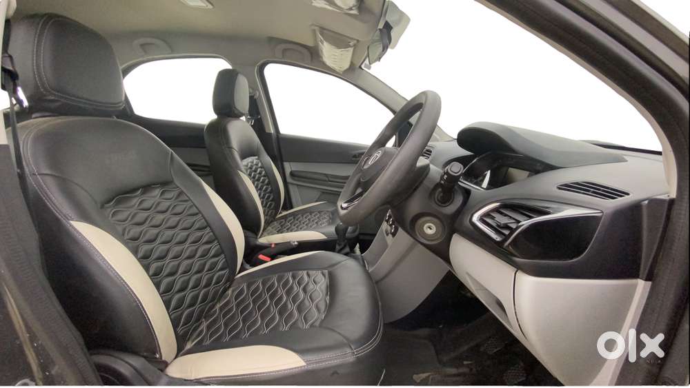 Tata Tiago 1.2 Revotron Xt Option, 2023, Petrol