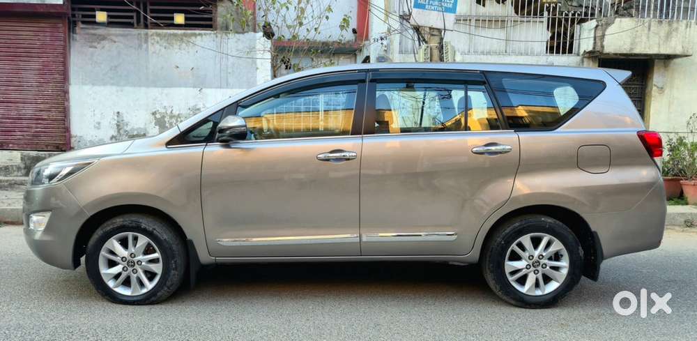 Toyota Innova Crysta 2019 Diesel Well Maintained