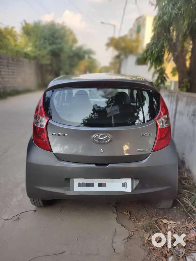 Excellent Condition Eon Petrol + Lpg 2012 Dec Model