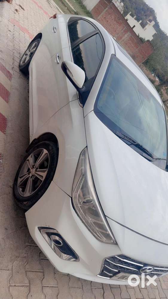 Hyundai Verna 2018 Diesel Well Maintained