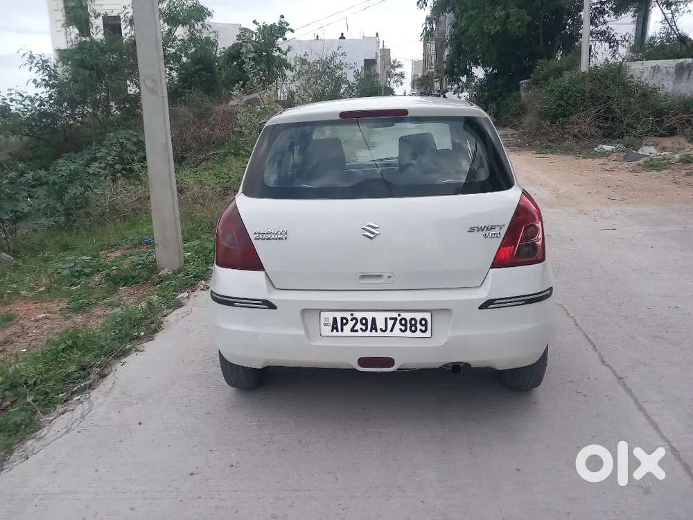 Maruti Suzuki Swift 2009 Diesel 180145 Km Driven