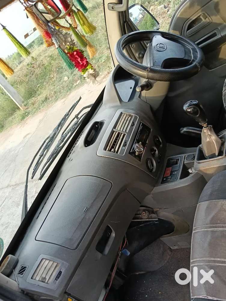 Tata Venture 2012