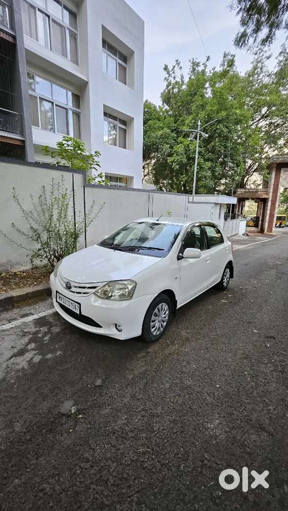 Toyota Etios Liva 2011 Cng & Hybrids 26+ Mileage