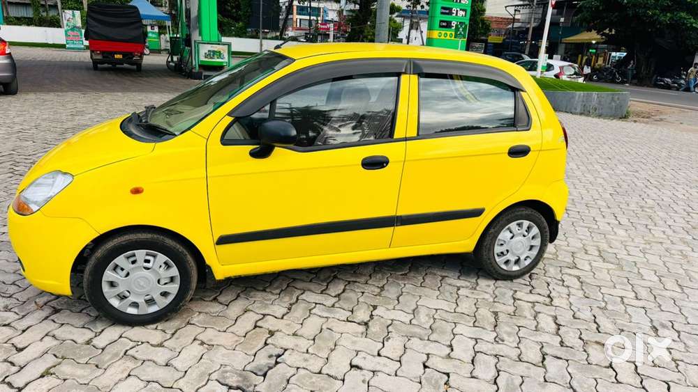 Chevrolet Spark 2010 Car