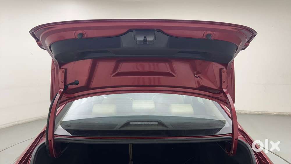 Volkswagen Virtus Highline Plus 1.0 Tsi At, 2023, Petrol