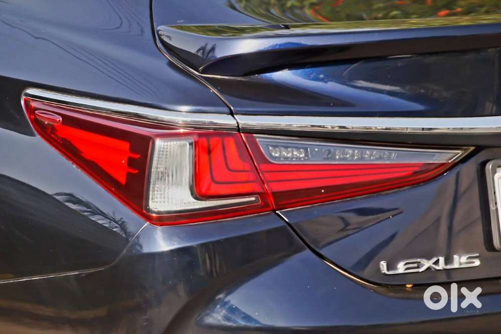 Lexus Es 300h Luxury, 2020, Petrol