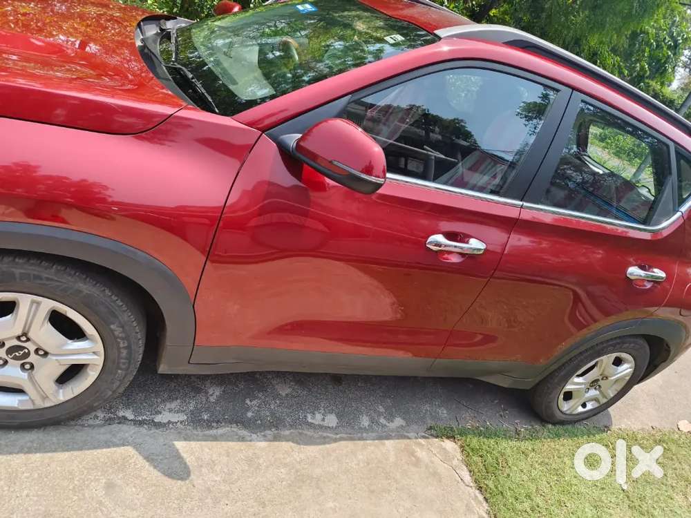 Kia Sonet 2023 Petrol 104000 Km Driven