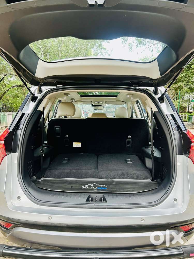 Mahindra Xuv700 2.2 Ax 7 Diesel At Luxury Pack Str, 2021, Petrol