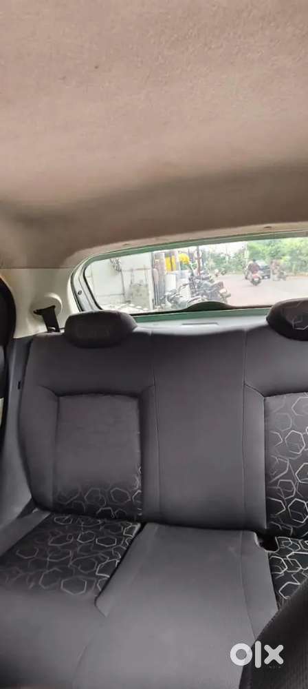 Tata Tiago 2017 Variant