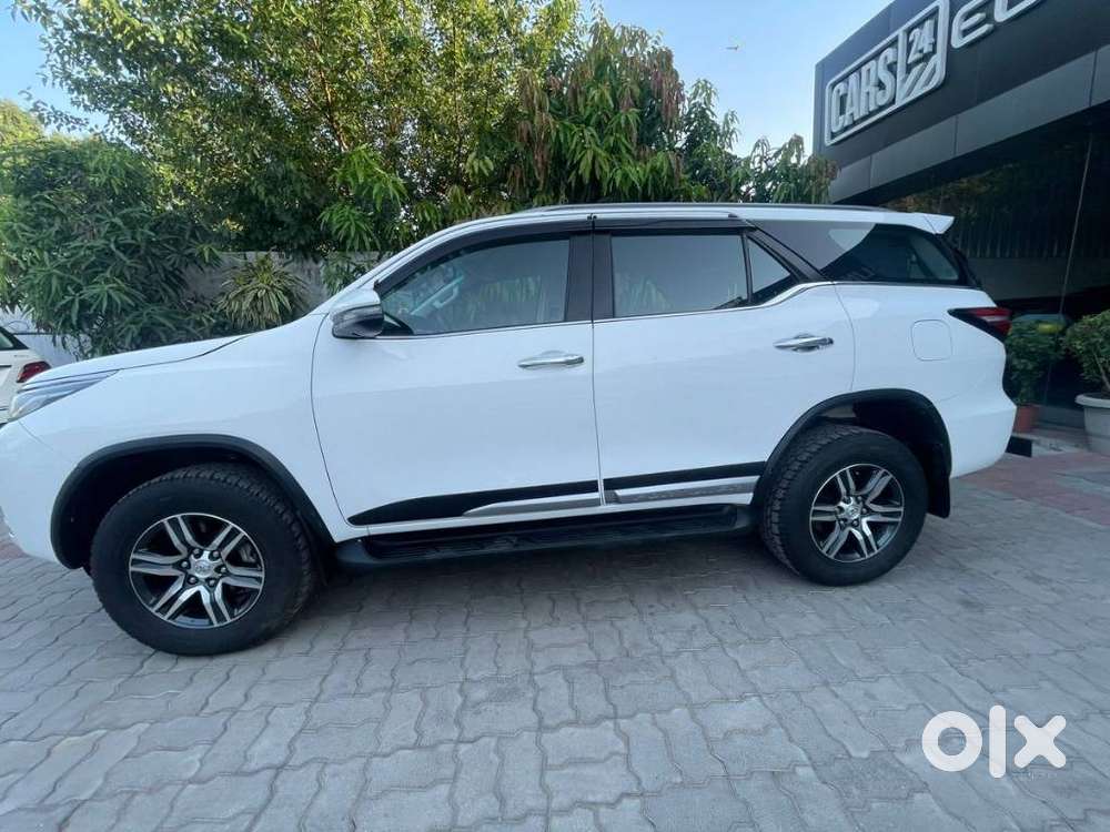 Toyota Fortuner 4x2 At 2.8 Diesel, 2024, Diesel