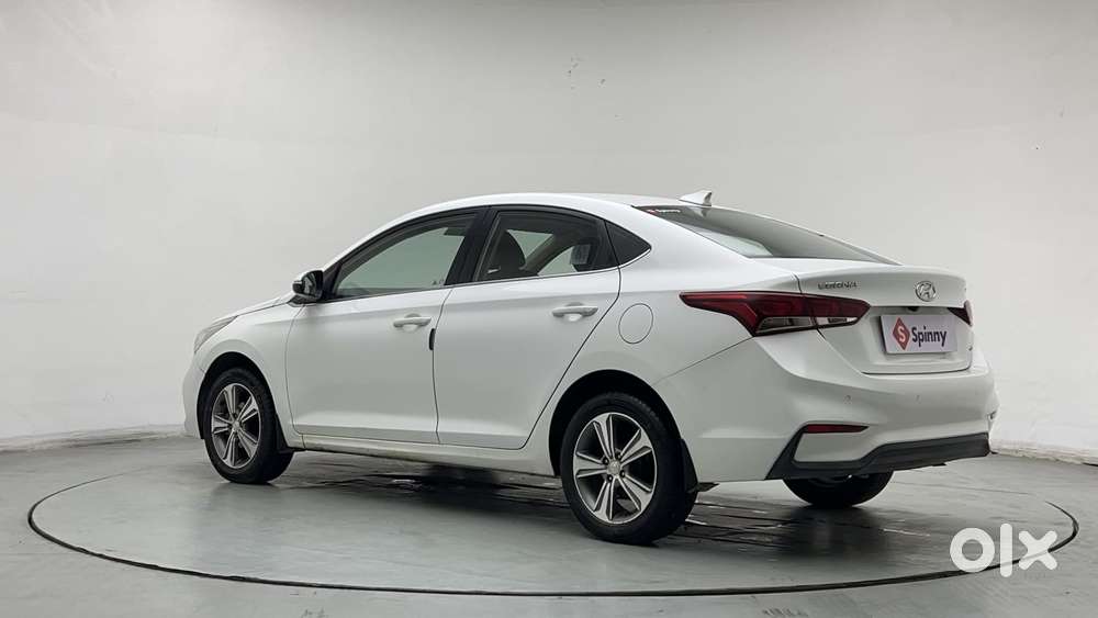 Hyundai Verna [ ] Fluidic 4s 1.6 Crdi Sx (o) At, 2017, Petrol